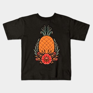 vintage pineapple tattoo Kids T-Shirt